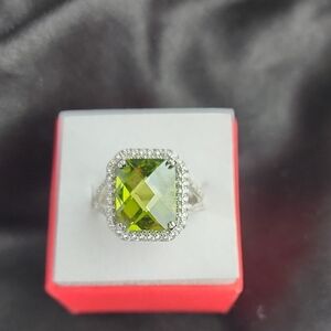 NEW! Sterling Silver and Green Peridot Gemstone Ring Size 7